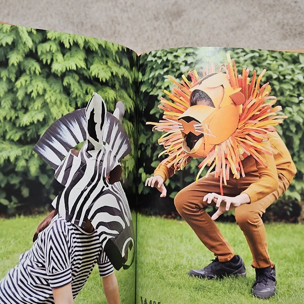 Children's Book Set - Animals Showing Off & Out of the Box Learning And Craft